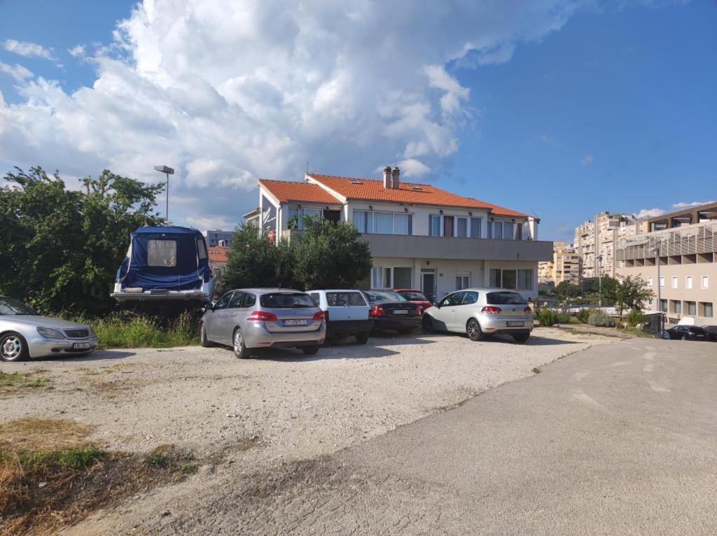 Sofia Apartment Split Exterior photo